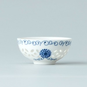 Young Long Hyangyang Hwa Tea Cup (Small)