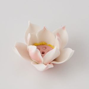 porcelain pink lotus scent arrangement